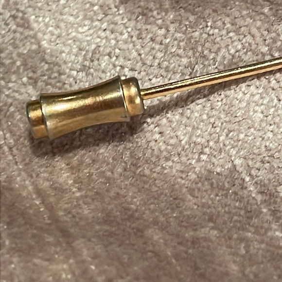 Gold Stick Pin - Picture 3 of 5